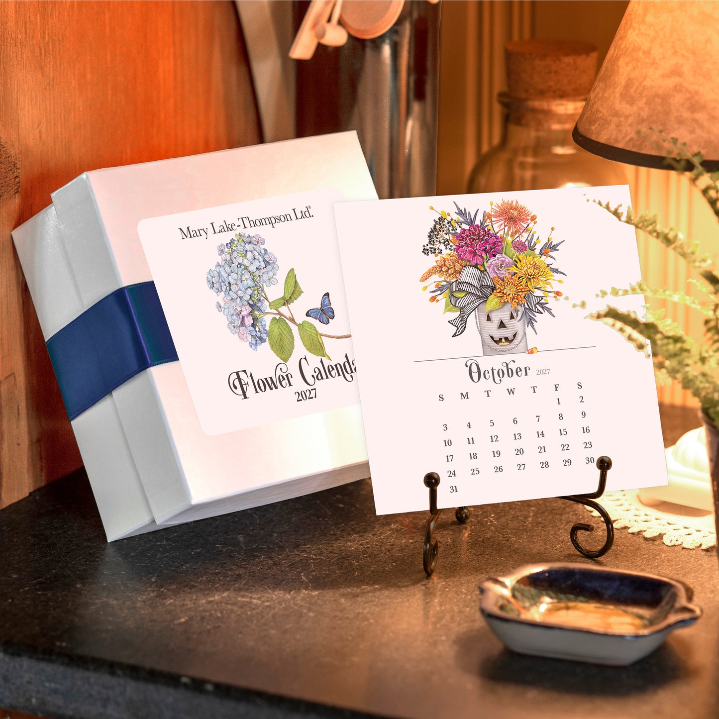 2027 Mary Lake-Thompson Flower Desk Calendar